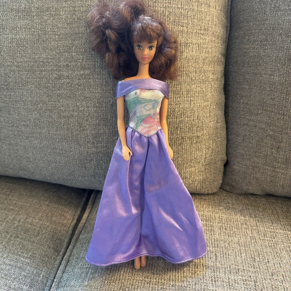 Vintage 1966 DISNEY Princess Barbie Doll Mattel Blue Eye Purple Dress